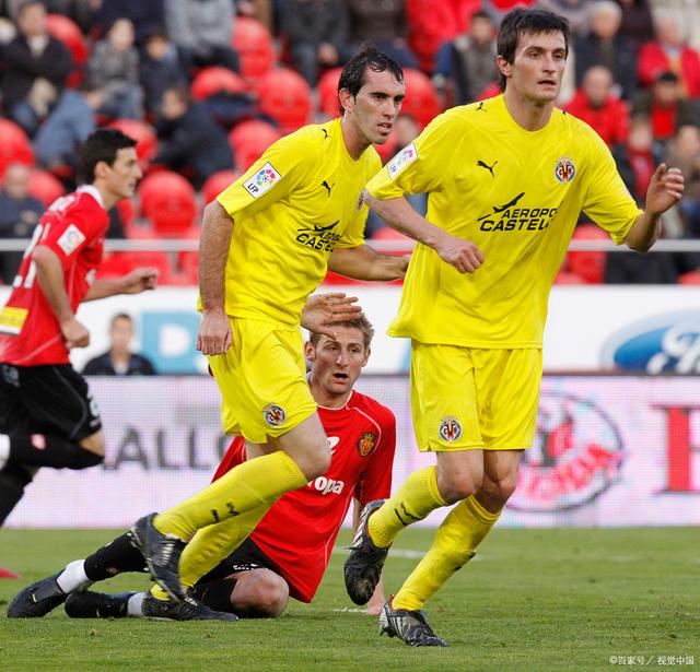 比利亚雷亚尔迎德甲关键赛，国际比赛日外线爆发，球迷炸锅，轮换策略成焦点的简单介绍