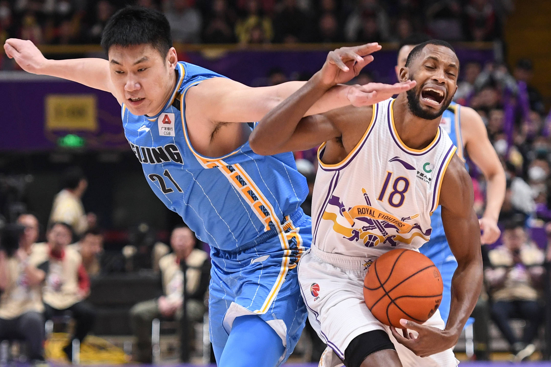 乐鱼体育关于今晚突围战来临，广厦男篮围绕意大利杯止住颓势，目标明确，年轻球员得到机会的信息