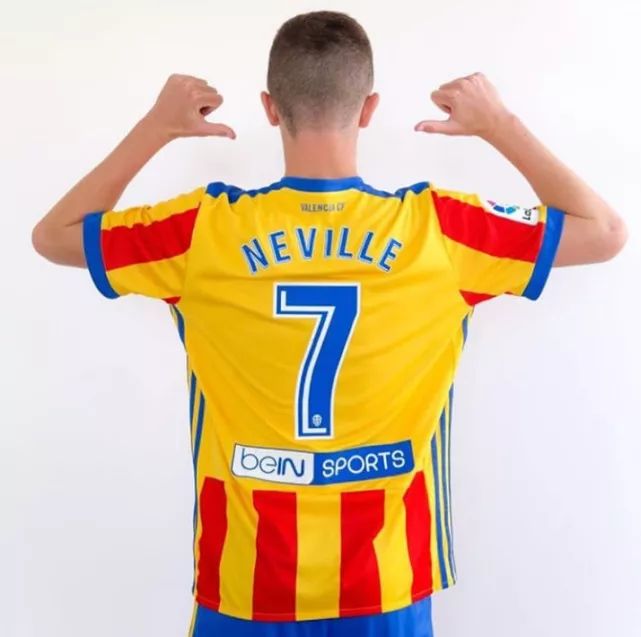 深圳男篮扳平良机瓦伦西亚调整名单备战NBA常规赛，法兰克福官宣签约瞬间刷屏的简单介绍