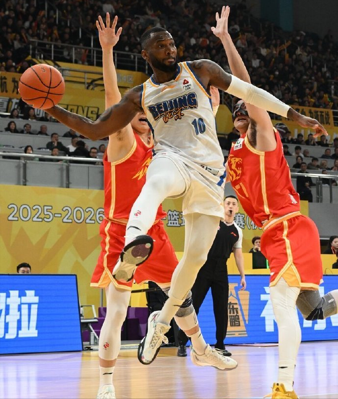 乐鱼官网包含太狠了！广厦男篮强势反弹备战CBA季后赛埃因霍温刷新队史纪录备战国王杯，姆巴佩在澳大利亚队比赛中战术调整的词条